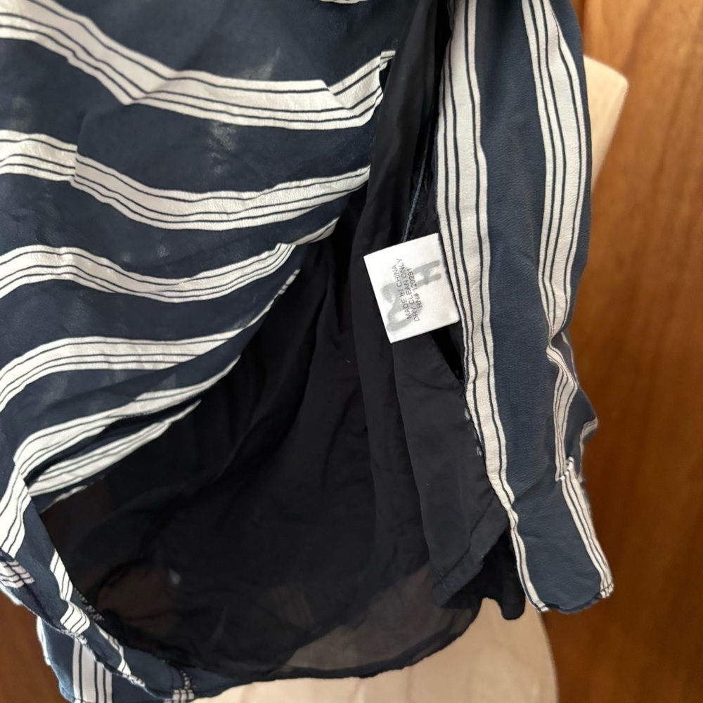 MASON Sz 0 Silk Shorts Striped Navy Blue White Black Lining Pockets - Picture 8 of 9